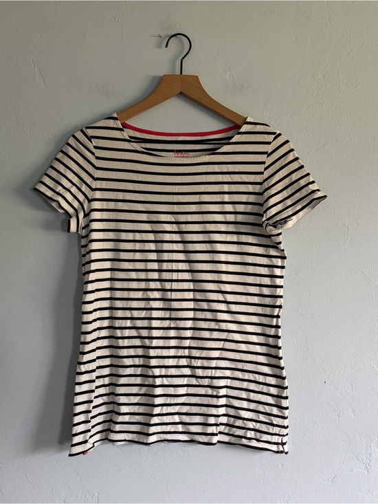 Boden Tops - Boden Striped Short Sleeve T Shirt